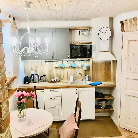 Cozy Veerenni 公寓