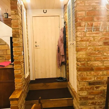 Cozy Veerenni